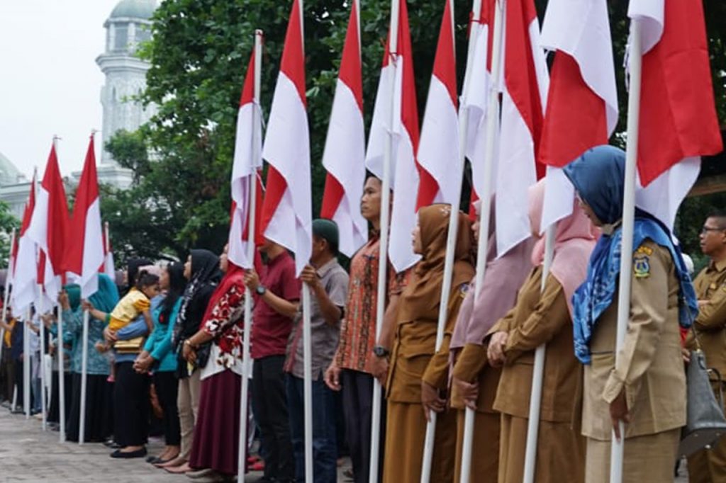 Semarakan HUT Ke-78 Kemerdekaan RI, Pemko Tebing Tinggi Bagikan Seribu ...